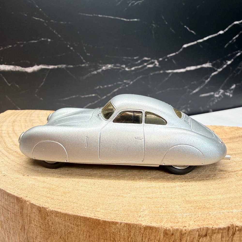 Vroom Porsche 64 Berlin-Rome 1:43 Resin Model Car Silver Made in France
